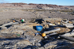 Plastic op Lågøya.